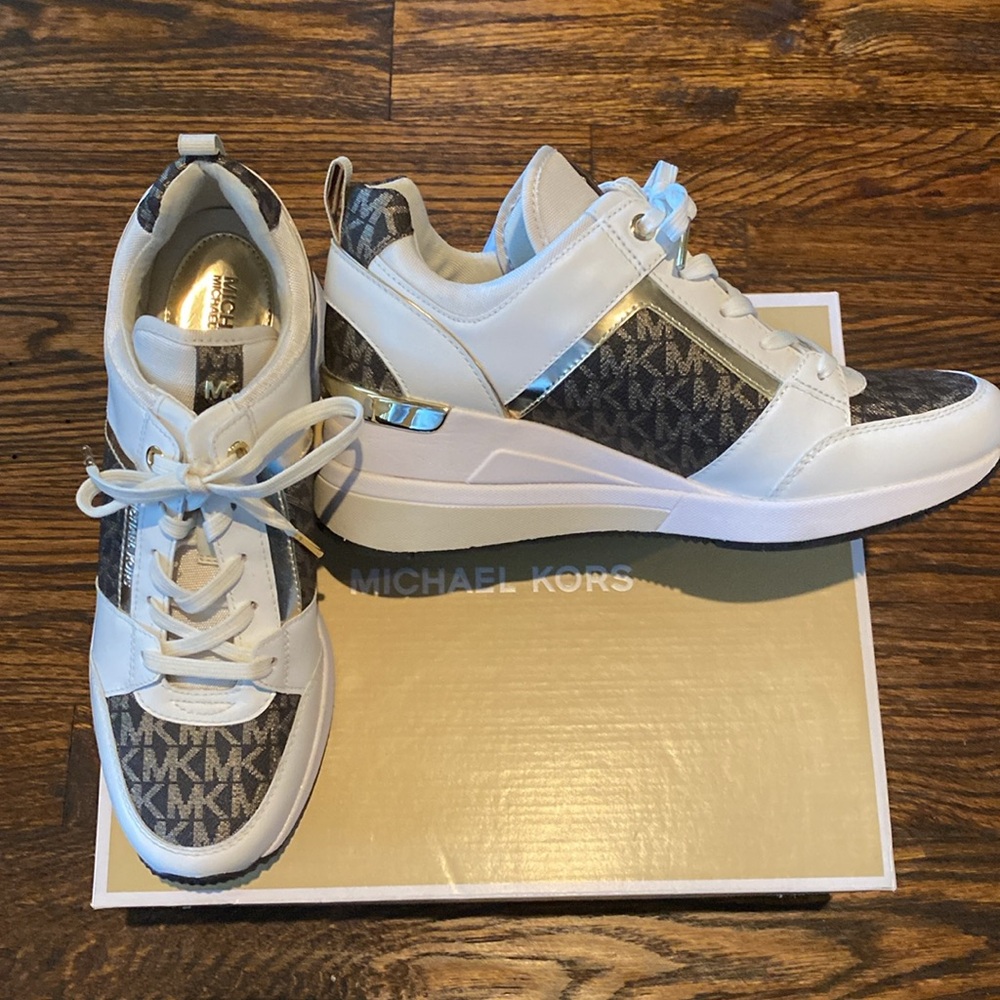 Michael Kors Georgie Trainer 8.5M